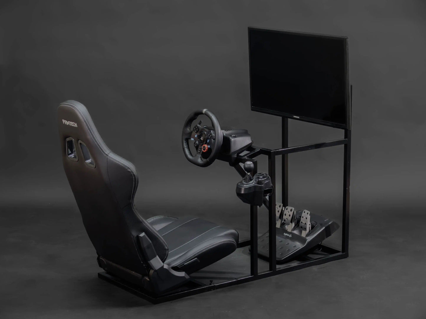 COCKPIT ROBUSTO